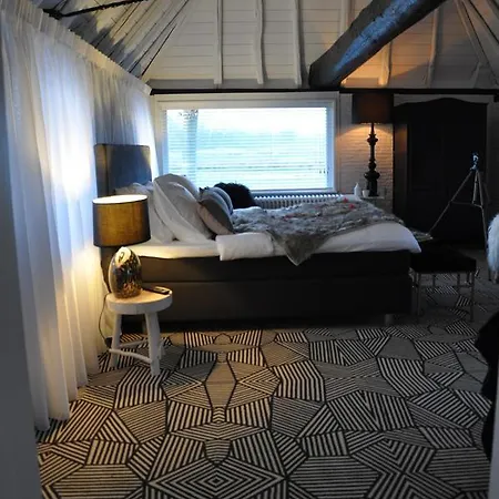 فندق Kasteel Maurick فوخْهت